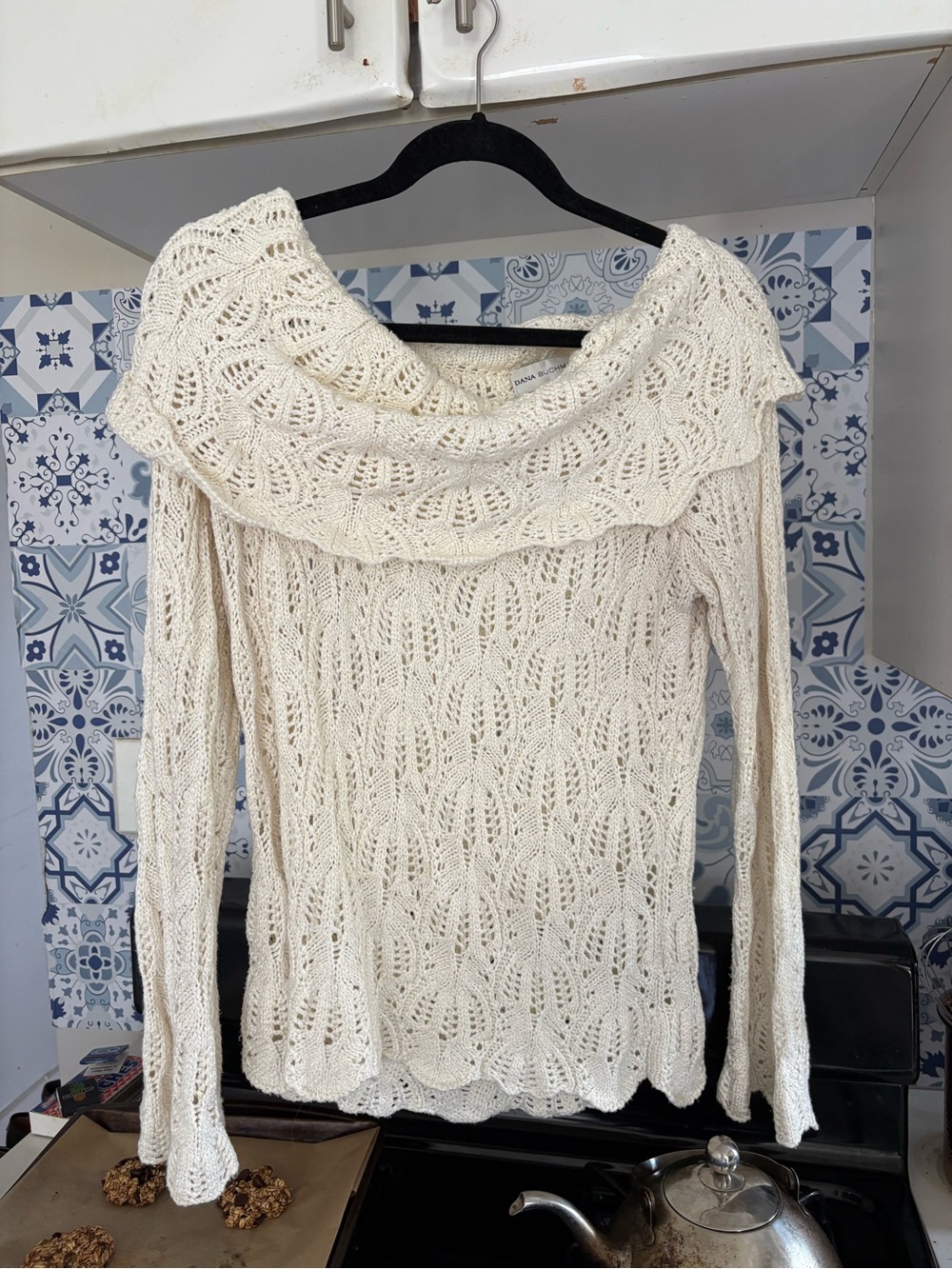 Dana Buchman Cream Off-the-Shoulder Ruffle Knit Sweater